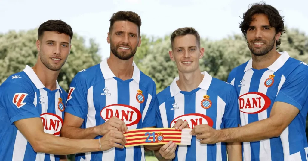 എസ്പാൻയോൾ മിഡ്‌ഫീൽഡറെ സ്വന്തമാക്കാൻ ബാഴ്‌സലോണ; ലക്ഷ്യം ലാ മാസിയ അക്കാദമി