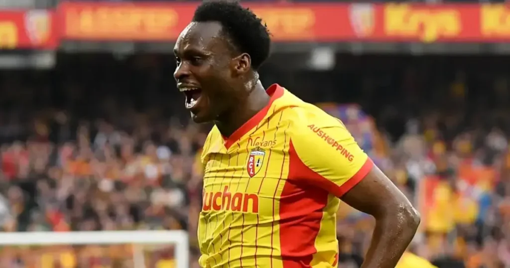 Football: जुवेंटस और इंटर मिलान की नजरें लेंस के सैमसन बैडू पर