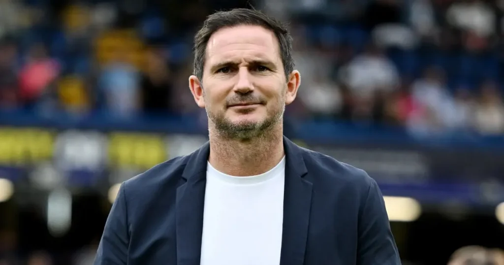 കോവൻട്രി സിറ്റിയിൽ മാർക്ക് റോബിൻസിനെ മറികടന്ന് ലാംപാർഡിന്റെ റെക്കോർഡ് നേട്ടം