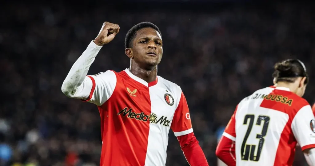 Premier League: मैनचेस्टर सिटी और बायर्न म्यूनिख के बीच गिवाइरो रीड को साइन करने की होड़