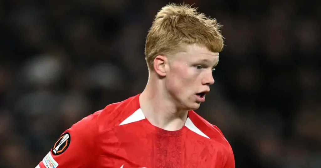 La Liga: बार्सिलोना में खेलने की इच्छा जता चुके कीस स्मिट पर रियल मैड्रिड की भी नजर