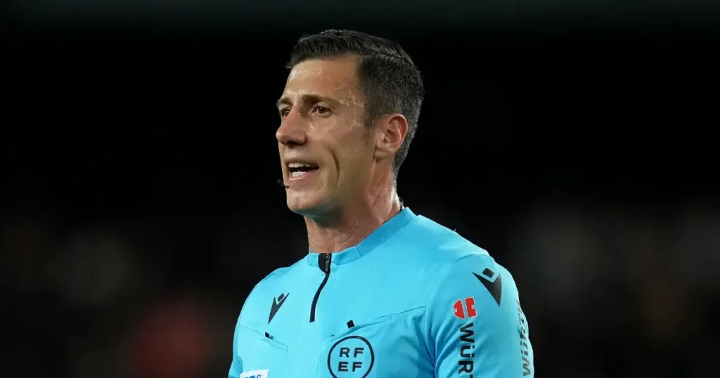 റയൽ മാഡ്രിഡ്-ബെറ്റിസ് മത്സരം: റഫറിമാർക്ക് പിന്തുണയുമായി സ്പാനിഷ് റഫറീസ് യൂണിയൻ