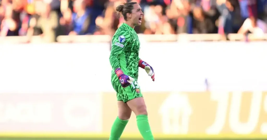 മ്യൂണിക്കിനെതിരായ സമനിലയ്ക്ക് പിന്നാലെ ആരാധകരോട് ക്യാമ്പ് നൗവിൽ പിന്തുണ തേടി ബാഴ്‌സലോണ താരം കാറ്റ കോൾ