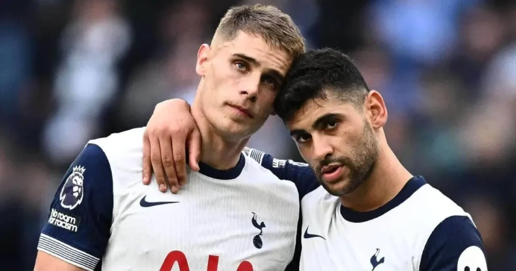 പ്രീമിയർ ലീഗിൽ നിന്ന് തരംതാഴ്ത്തൽ ഭീഷണി; ടോട്ടനം താരങ്ങളെ നോട്ടമിട്ട് ബാഴ്‌സലോണ