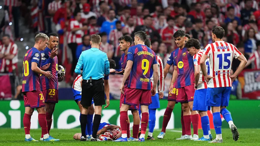 Atlético Player Suffers Severe Cut in Latest Match Atlético Player Suffers Severe Cut in Latest Match
