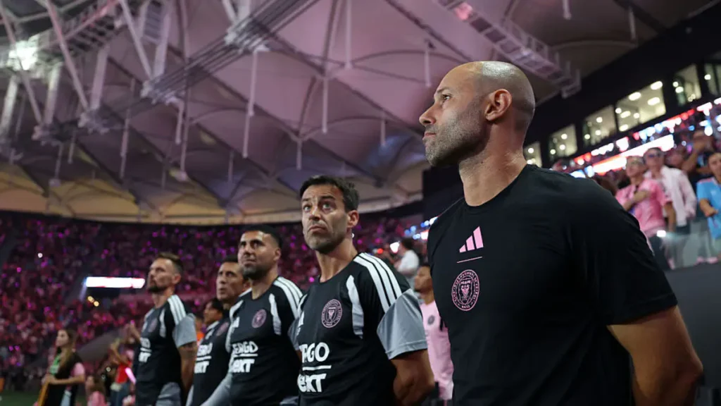 Breaking: Lionel Messi is now without a head coach.