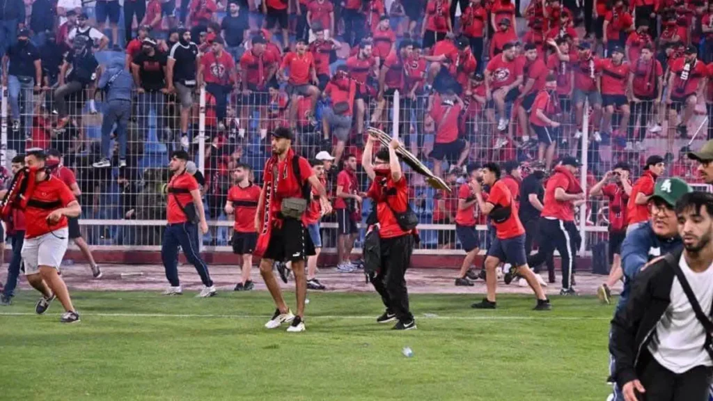 Chaos Erupts Before Semi-Final Match Between OC Safi and USM Alger in CAF Confederation Cup