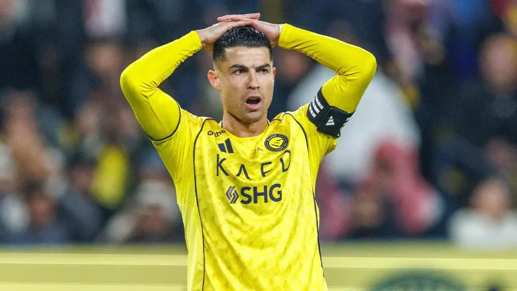 Cristiano Ronaldo Vomits After Match; Coach Shares Update on Captain’s Health Cristiano Ronaldo Vomits After Match; Coach Shares Update on Captain’s Health