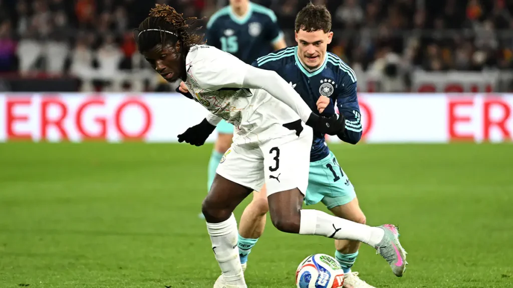 Ghanaian diamond: 20-year-old talent may soon join the Premier League