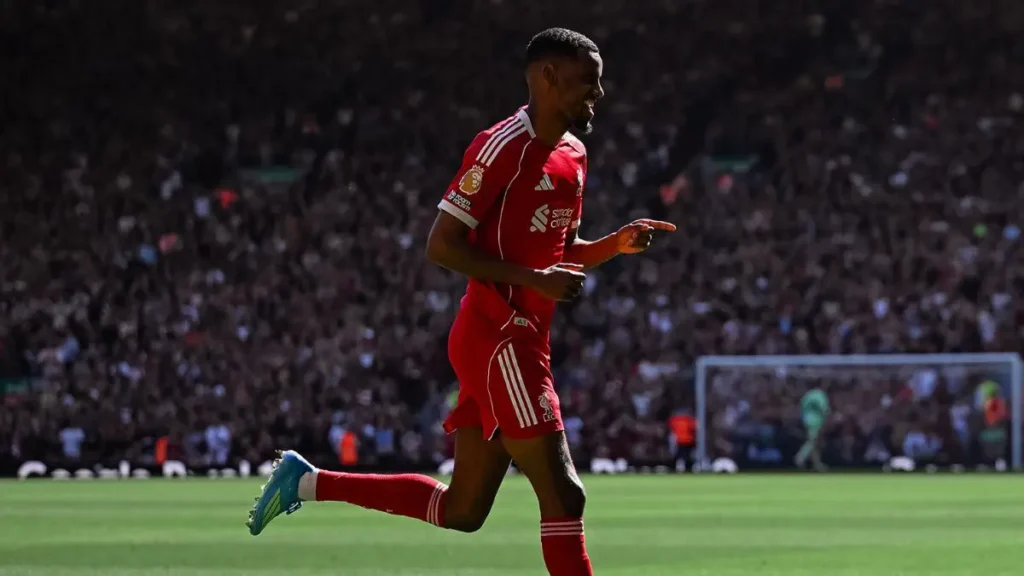 Isak Matches Salah’s Goal Record in Just Four Months!