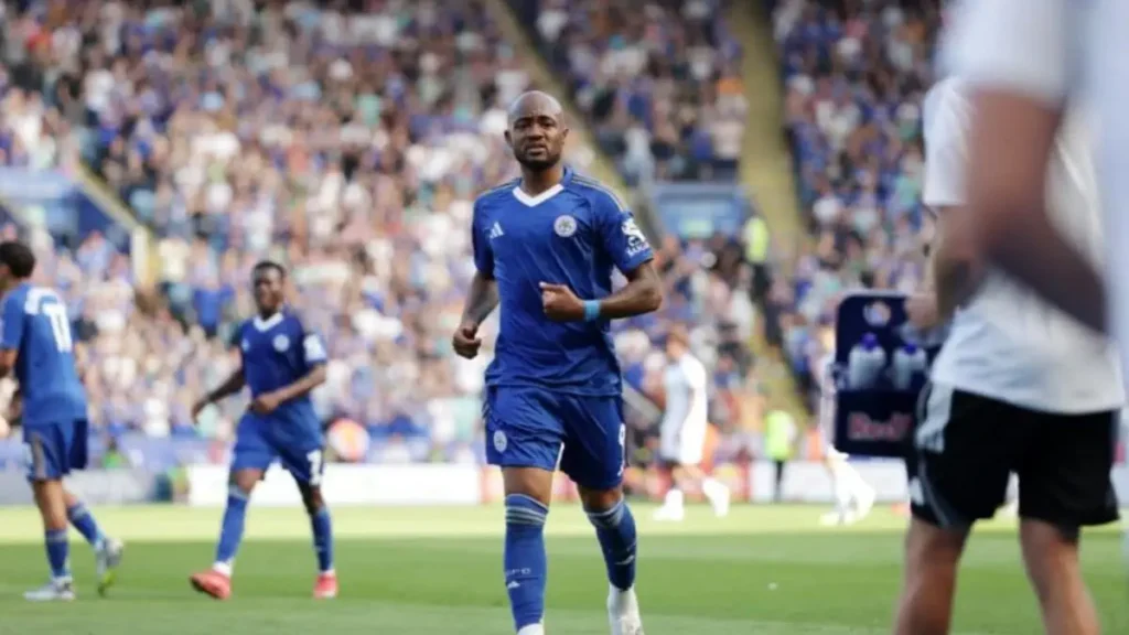 Jordan Ayew Scores Late to Secure Draw for Leicester City Against Sheffield Wednesday