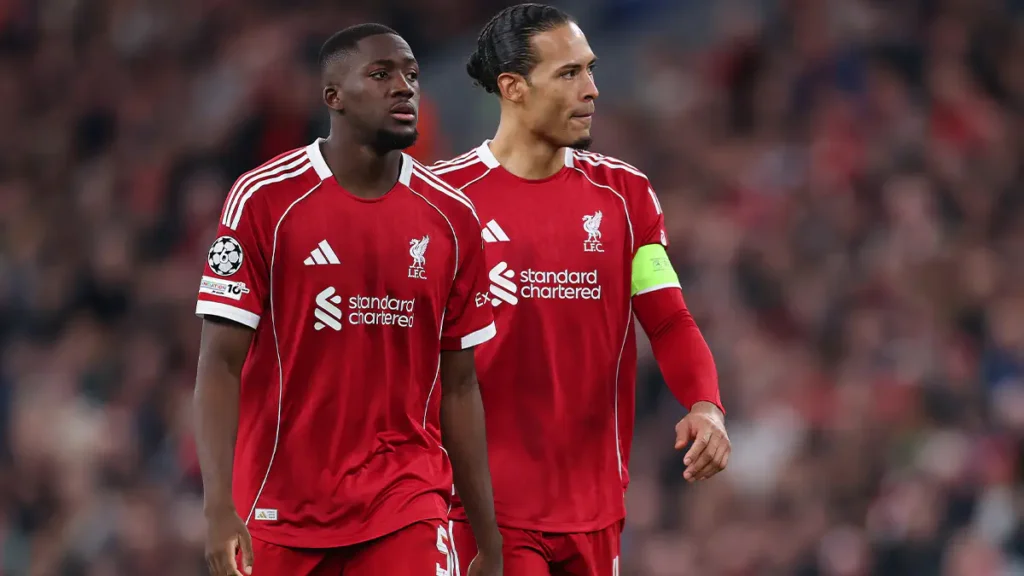 ലിവർപൂളിന്റെ പ്രതിരോധതാരം പുതിയ കരാറിൽ ഒപ്പുവെച്ചു