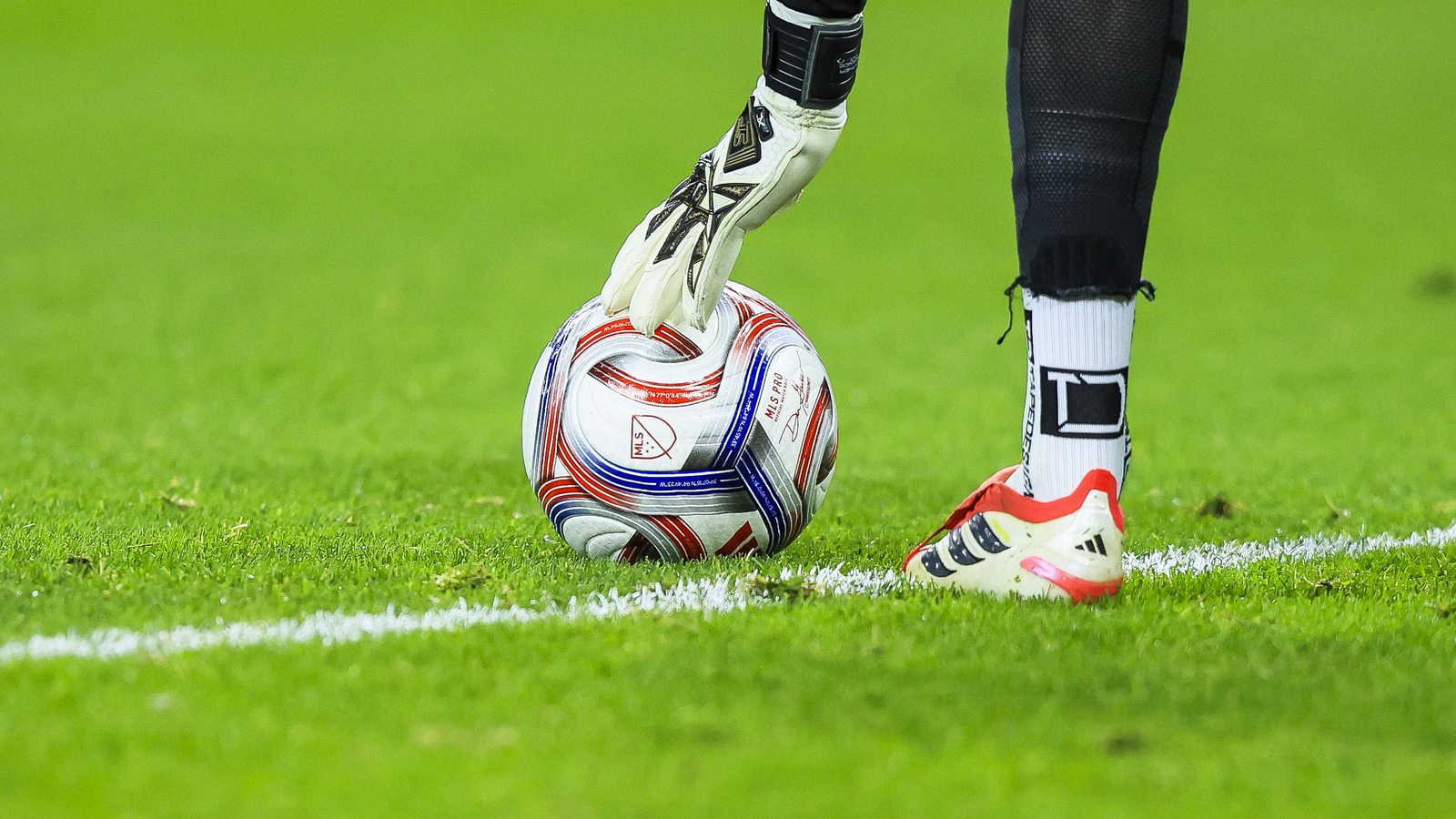 Manchester United Poised to Outbid Real Madrid for Adam Wharton