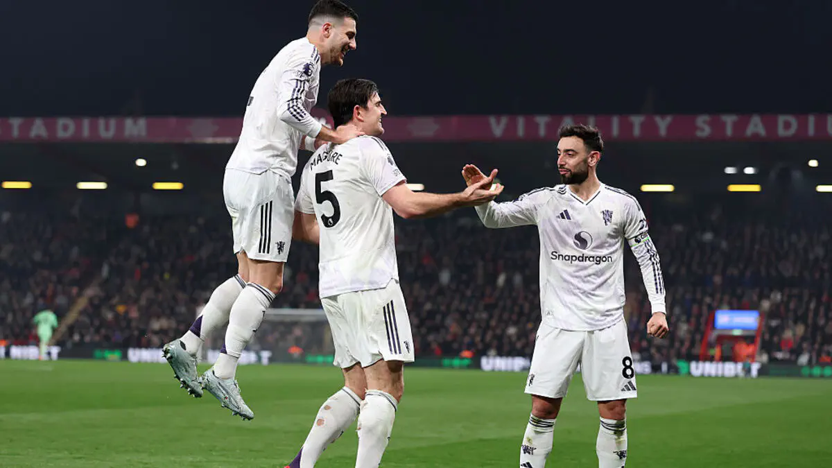 The Premier League has named the best manager and player of the past month