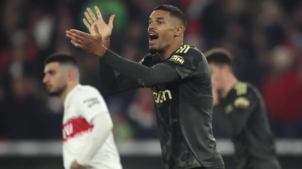 Premier League Teams Target Defender from Bundesliga Outsider