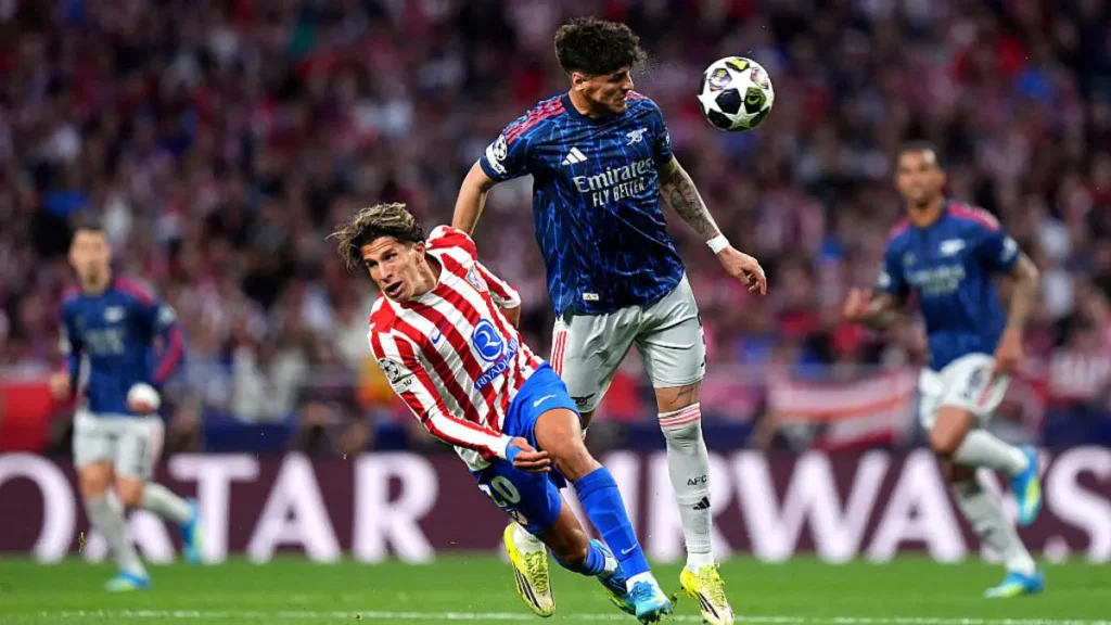 Referee Overlooks Incident in Atletico Penalty Area