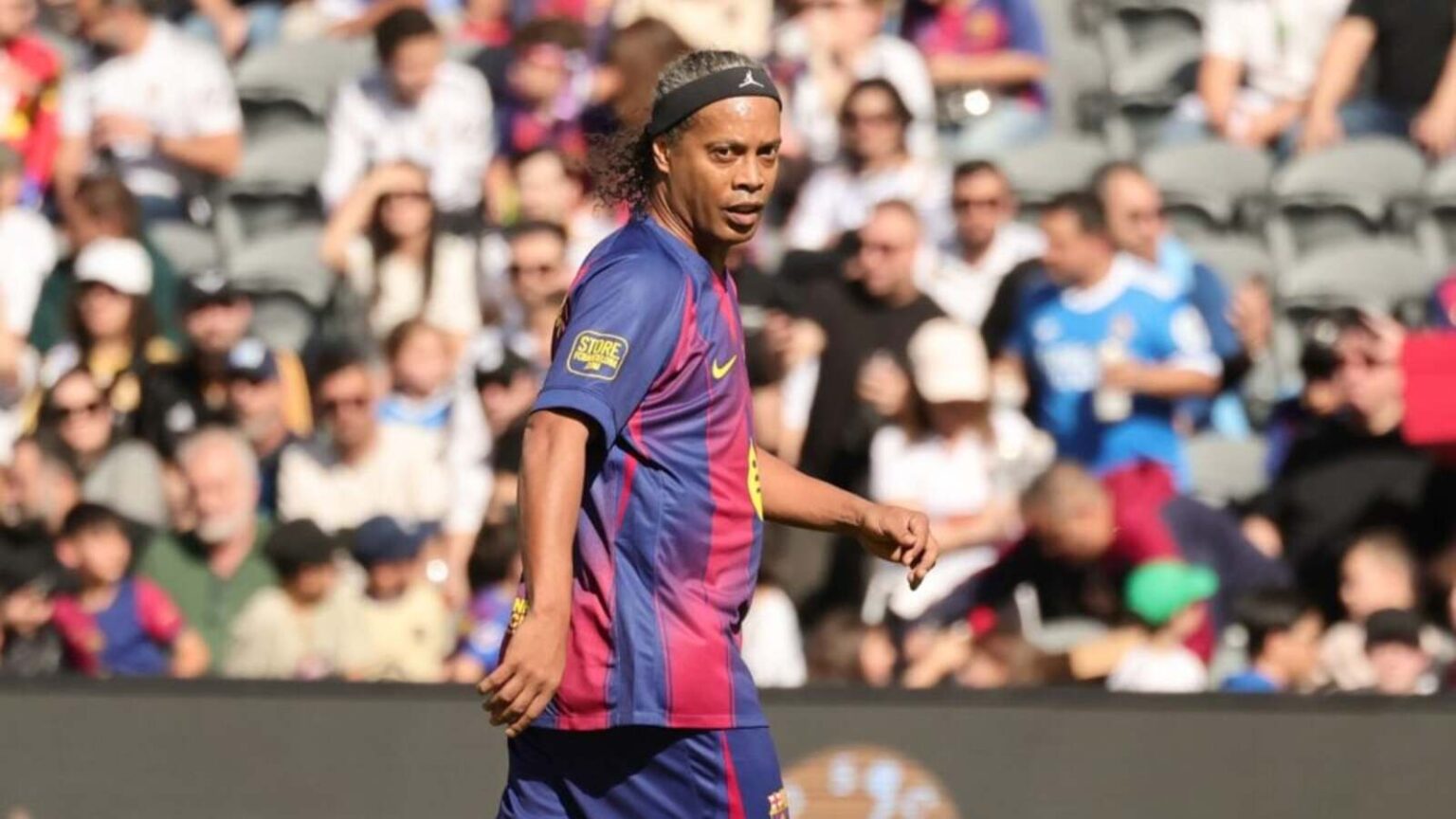 Ronaldinho Names 38-Year-Old as World’s Best, Ignoring Kylian Mbappe