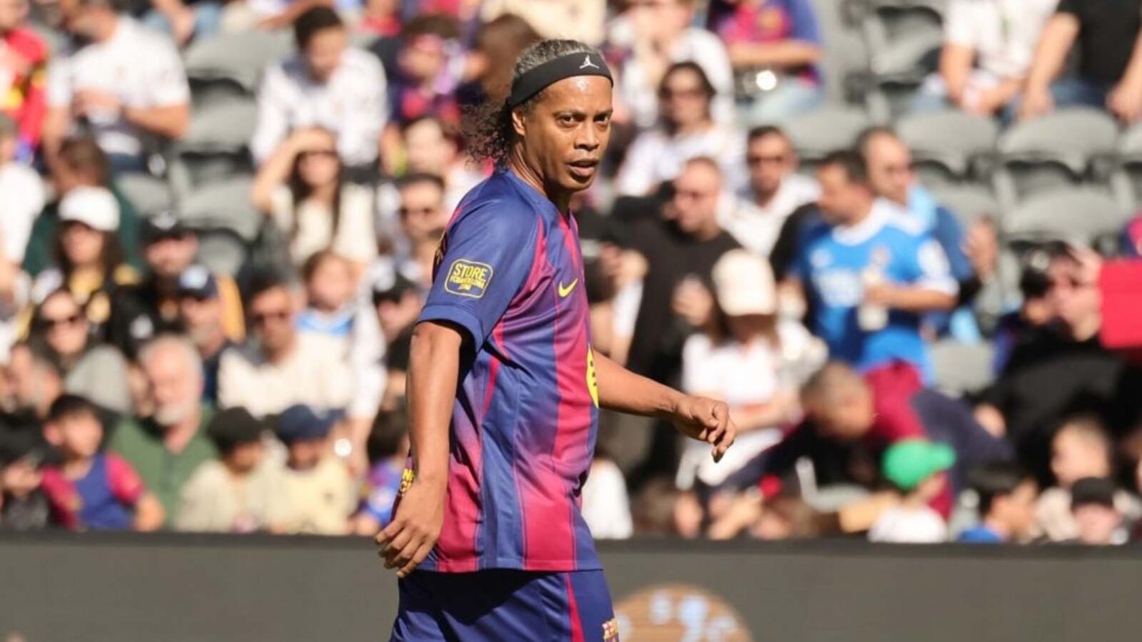 Ronaldinho Names 38-Year-Old as World's Best, Ignoring Kylian Mbappe