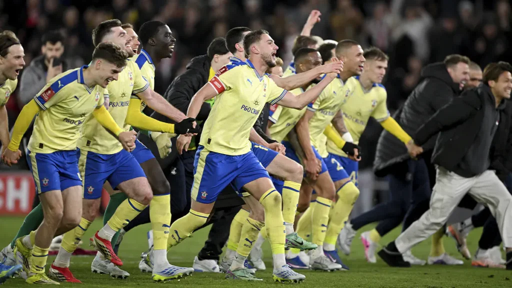 Southampton’s Official Account Playfully Teases Arsenal Fan with ‘Enjoy Your Quadruple’ Southampton’s Official Account Playfully Teases Arsenal Fan with ‘Enjoy Your Quadruple’