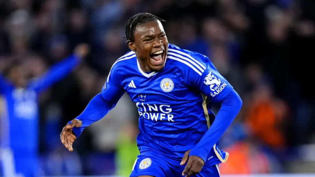Trabzonspor Eyes Abdul Fatawu as Leicester City Faces Relegation Issues