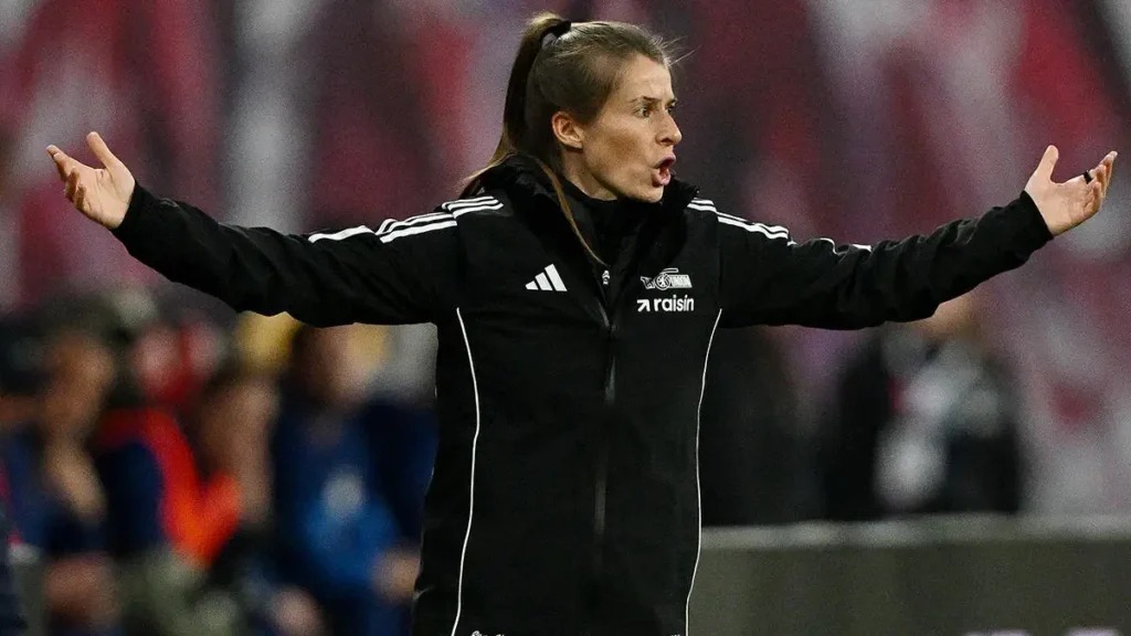 Union faces back-to-back losses with first female head coach
