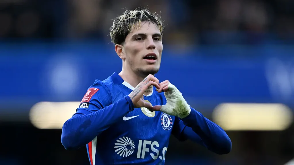 അലജാൻഡ്രോ ഗർണാച്ചോ റിവർ പ്ലേറ്റിലേക്ക്; നീക്കങ്ങൾ സജീവമാക്കി അർജന്റീനൻ ക്ലബ്ബ്