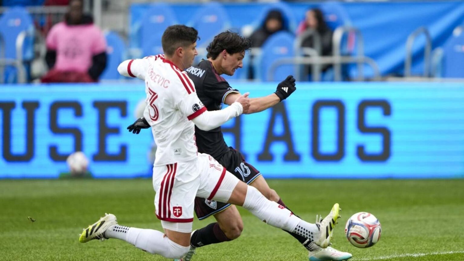 Late Goal Secures Victory for Toronto FC Against Rapids in Tough Contest