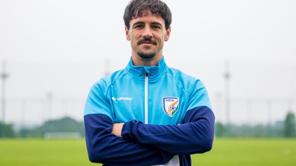 ഇന്ത്യ-ഹോങ്കോങ് മത്സരം: അരങ്ങേറ്റ മത്സരത്തിൽ ഗോൾ നേടി റയാൻ വില്യംസ് ഇന്ത്യ-ഹോങ്കോങ് മത്സരം: അരങ്ങേറ്റ മത്സരത്തിൽ ഗോൾ നേടി റയാൻ വില്യംസ്