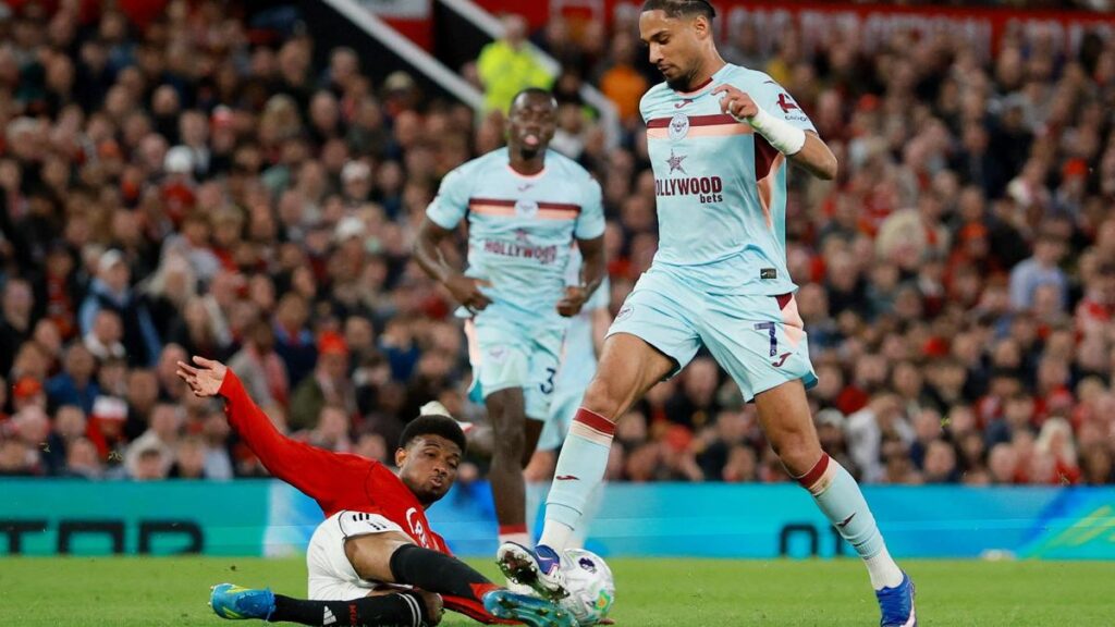 ചാമ്പ്യൻസ് ലീഗ് യോഗ്യതയ്ക്ക് അടുത്തെങ്കിലും ഇനിയും മുന്നേറാനുണ്ടെന്ന് കാരിക്ക്