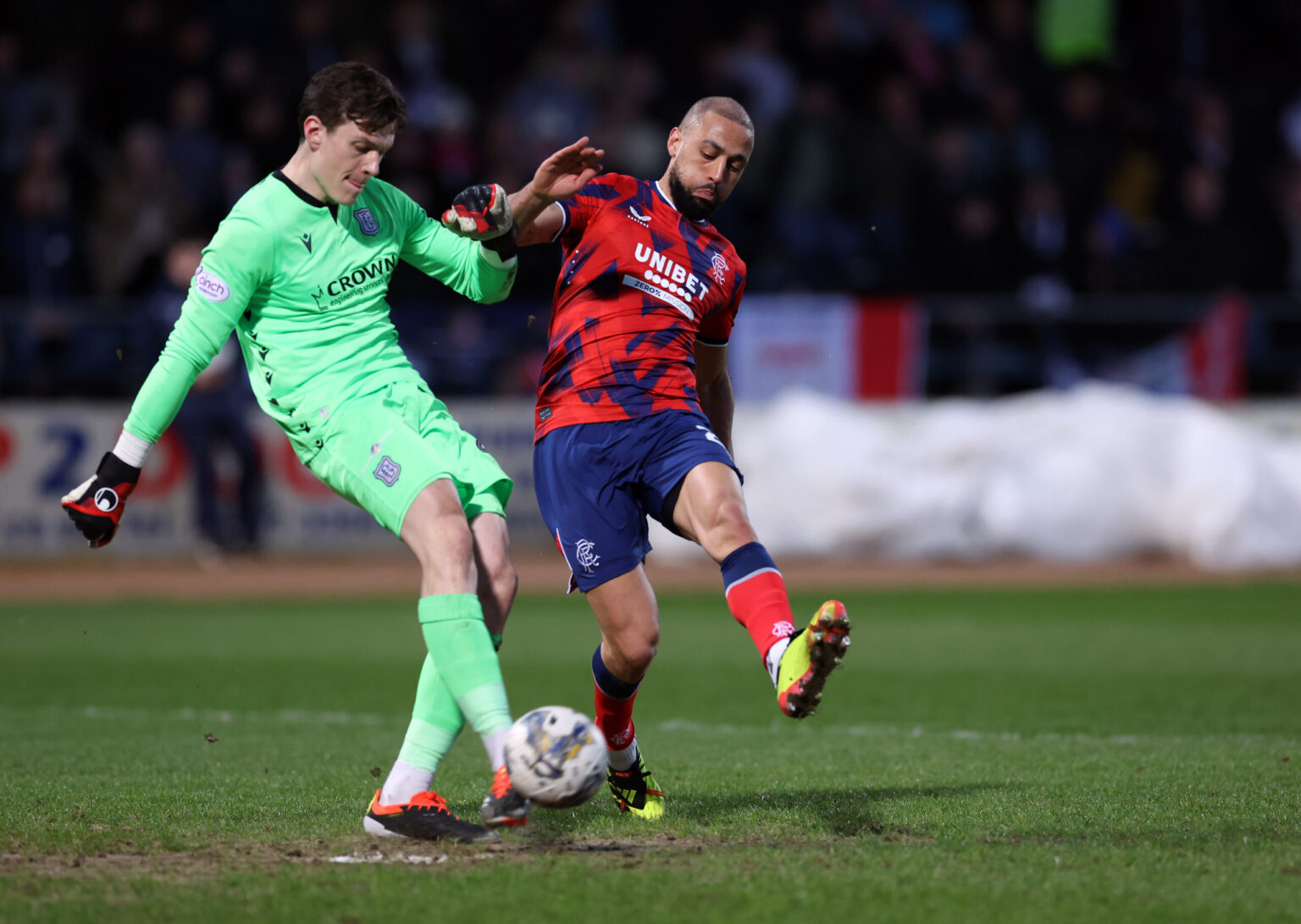 ഡണ്ടി ഗോൾകീപ്പറെ ടീമിലെത്തിക്കാൻ സെൽറ്റിക്; താരം ഫ്രീ ഏജന്റാകും