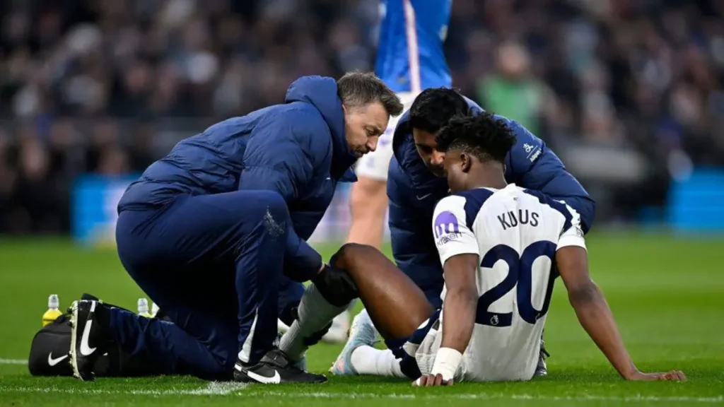 പരിക്കേറ്റ മുഹമ്മദ് ഖുദൂസിന് 2026 ലോകകപ്പിൽ കളിക്കാൻ സാധ്യത മങ്ങുന്നു