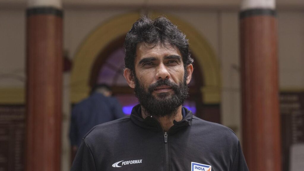 സ്ട്രൈക്കർമാരുടെ പ്രകടനത്തിൽ പോരായ്മയുണ്ട്, പകരം താരങ്ങളെ പരിഗണിക്കുന്നു: ഖാലിദ് ജമീൽ