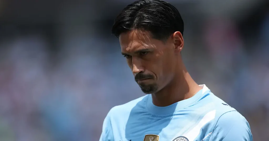 Serie A: मैनचेस्टर सिटी में भविष्य को लेकर अनिश्चितता के बीच तिजानी रेजेंडर्स पर दांव लगा सकती है जुवेंटस