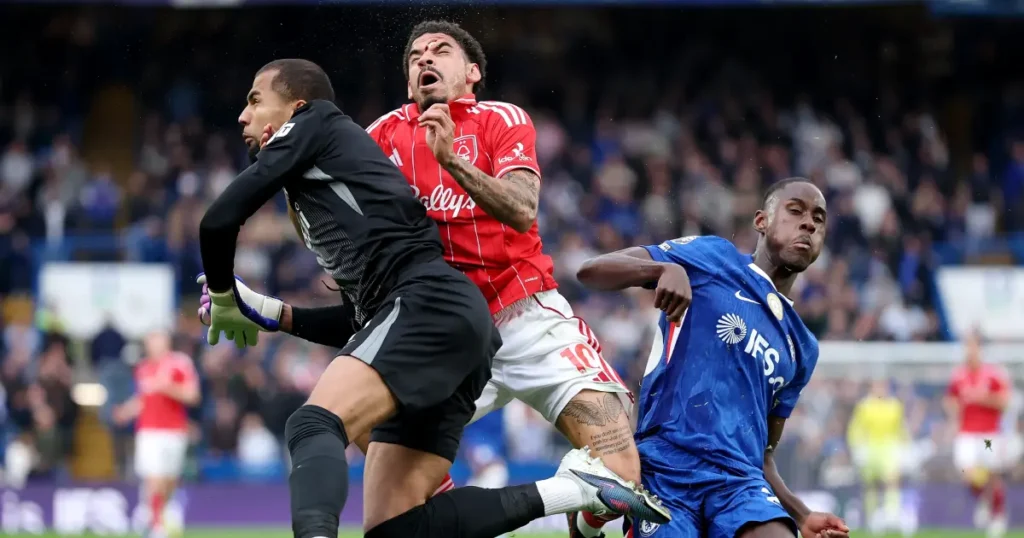 Europa League: महत्वपूर्ण सेमीफाइनल के लिए गिब्स-व्हाइट को प्रोटेक्टिव मास्क पहनाने पर विचार कर रहा है फॉरेस्ट