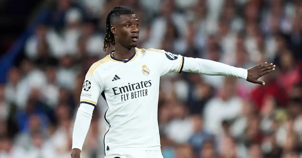La Liga: एडुआर्डो कामाविंगा का रियल मैड्रिड छोड़ने का इरादा नहीं, मैनचेस्टर यूनाइटेड से कोई संपर्क नहीं