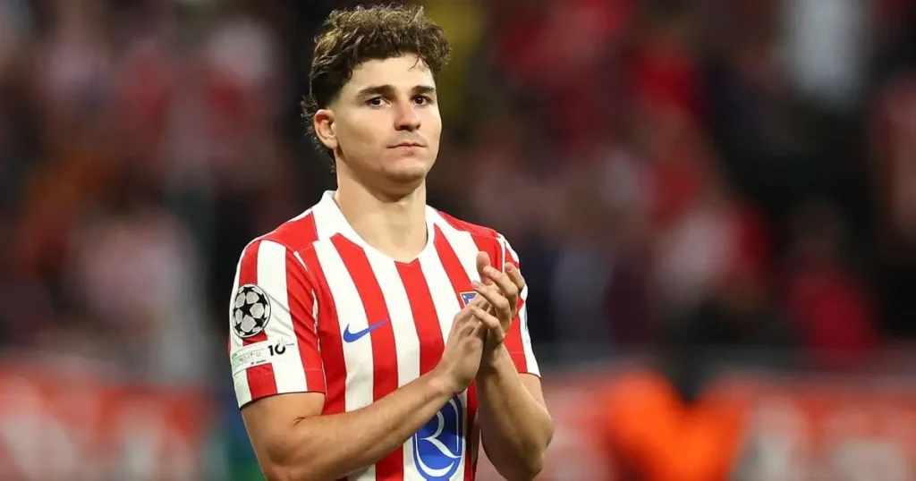 Champions League: पीएसजी ने जूलियन अल्वारेज़ के लिए 120 मिलियन यूरो का प्रस्ताव रखा