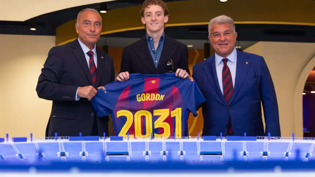 Anthony Gordon Officially Joins Barcelona!