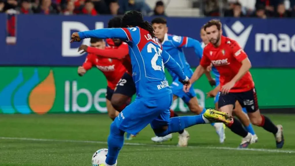 Atletico Madrid, Down to 10 Men, Edge Past Osasuna 2-1 with Ademola Lookman’s Goal