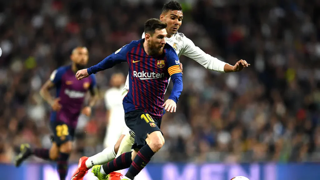 Casemiro Reflects on El Clásico and His Approach to Facing Messi: ‘I Didn’t Want to Make Him Angry’