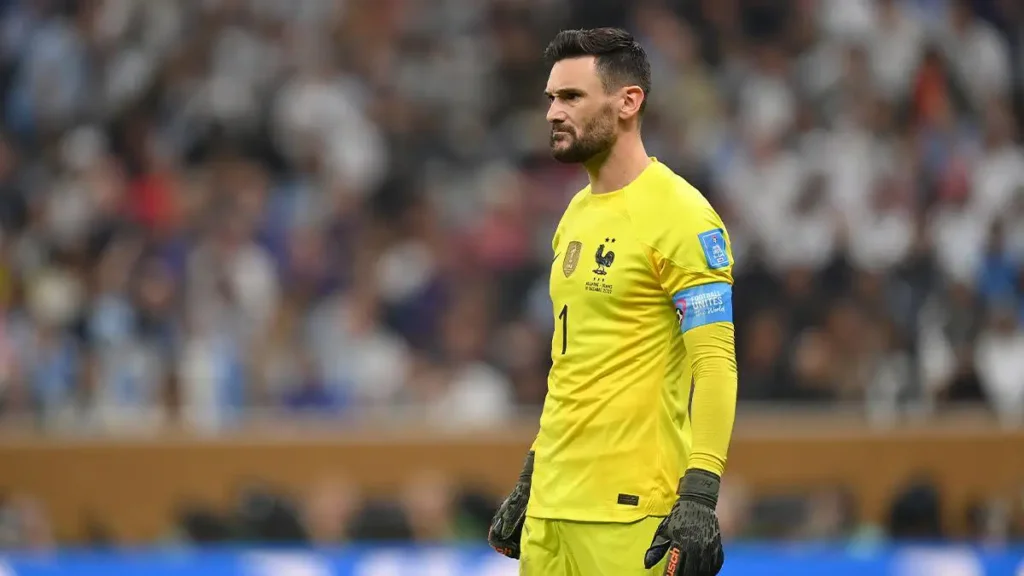 Deschamps Surprises Fans with World Cup Goalkeeper Selection