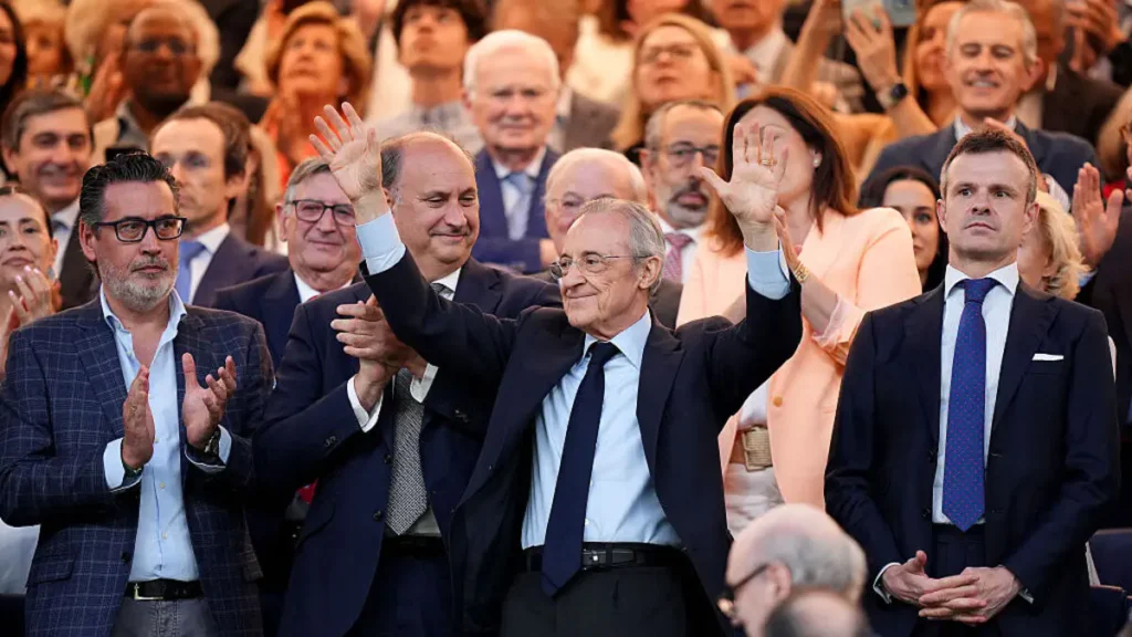 Florentino Pérez addresses the Negreira case, calling it football’s biggest stain. Florentino Pérez addresses the Negreira case, calling it football’s biggest stain.