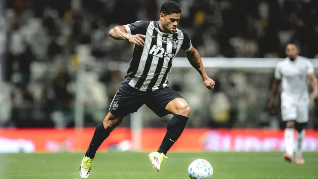 Hulk moves to a prestigious Brazilian club!