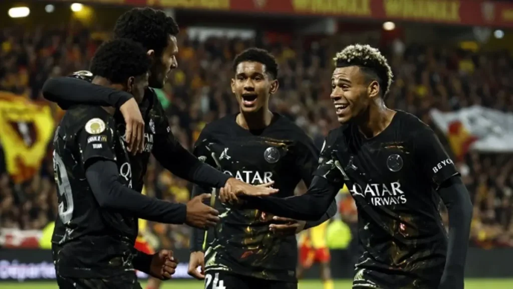 Ibrahim Mbaye Clinches Victory for PSG, Leading Paris Saint-Germain to a Record 14th Ligue 1 Title
