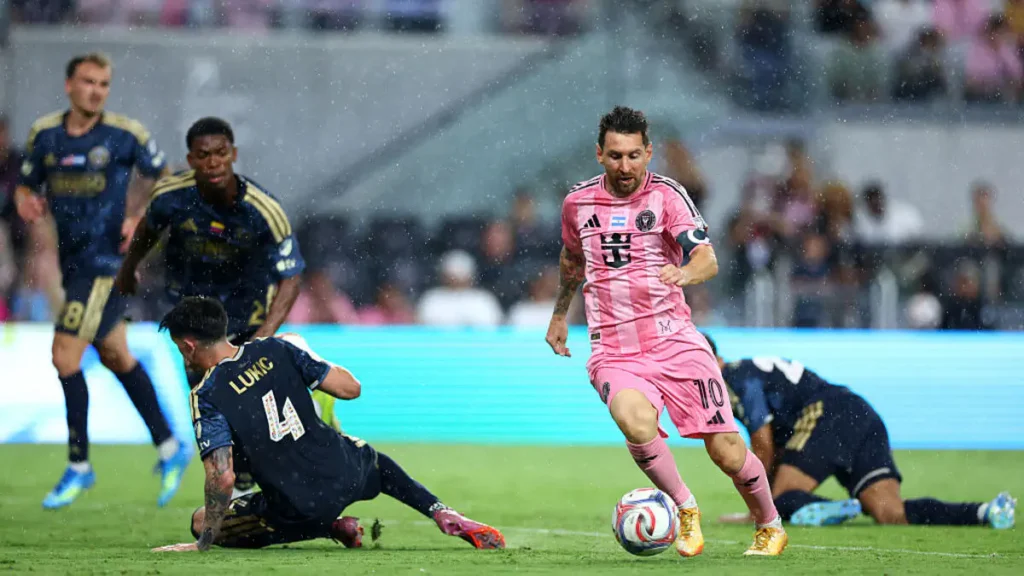 Messi Leads Inter Miami to Victory in High-Scoring MLS Thriller