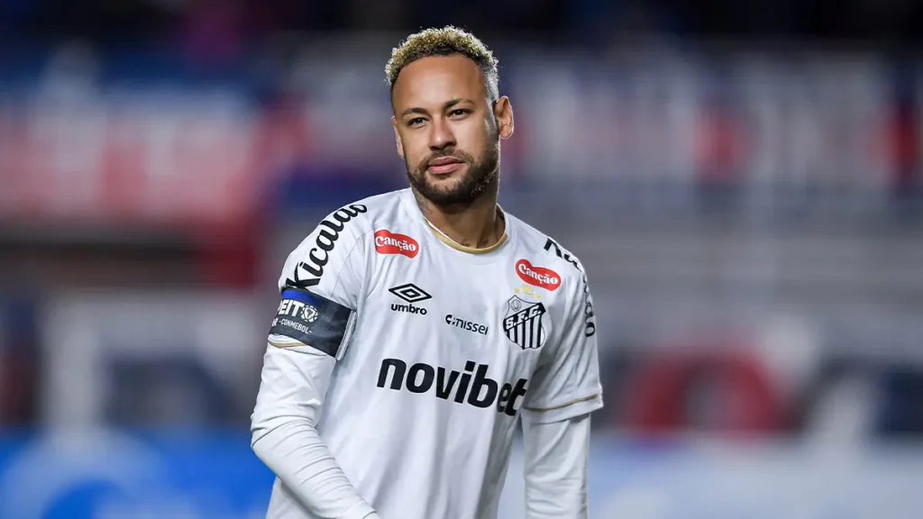 Neymar on the brink of a historic move from Santos to Argentine giants