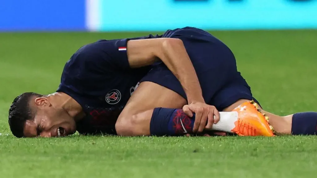 PSG Announces Achraf Hakimi Out with Hamstring Injury for Bayern Munich Second Leg