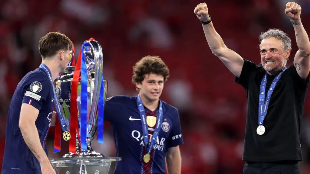 PSG star says he only noticed one team playing