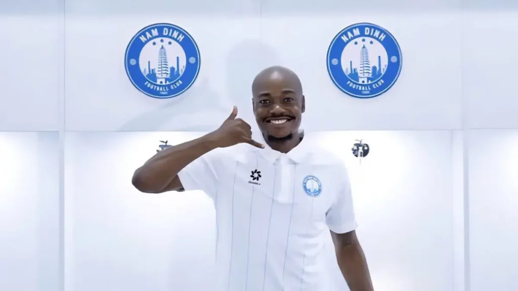 Percy Tau set to leave Vietnamese club Nam Dinh FC, following Njabulo Blom’s departure Percy Tau set to leave Vietnamese club Nam Dinh FC, following Njabulo Blom’s departure