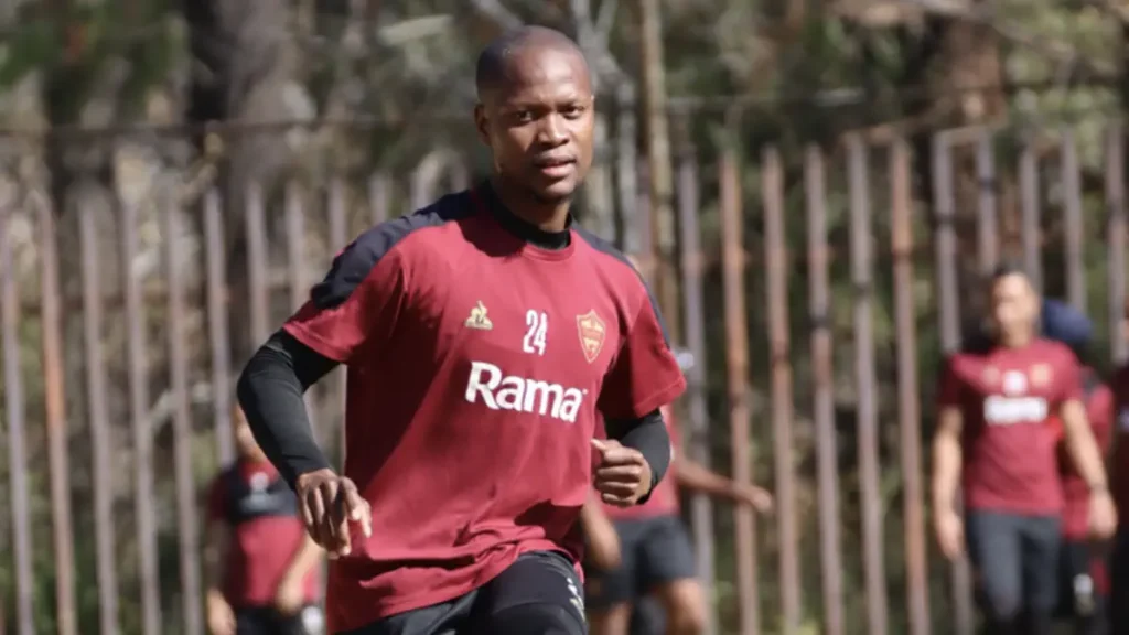 Stellenbosch FC announces defender Thabo Moloisane’s exit amid Kaizer Chiefs interest
