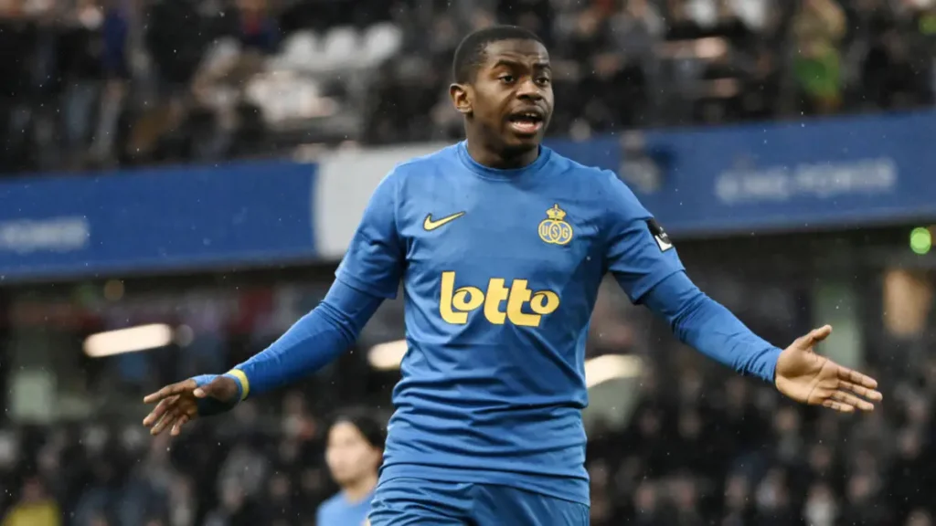 Sunderland’s Noah Sadiki Open to Leaving This Summer